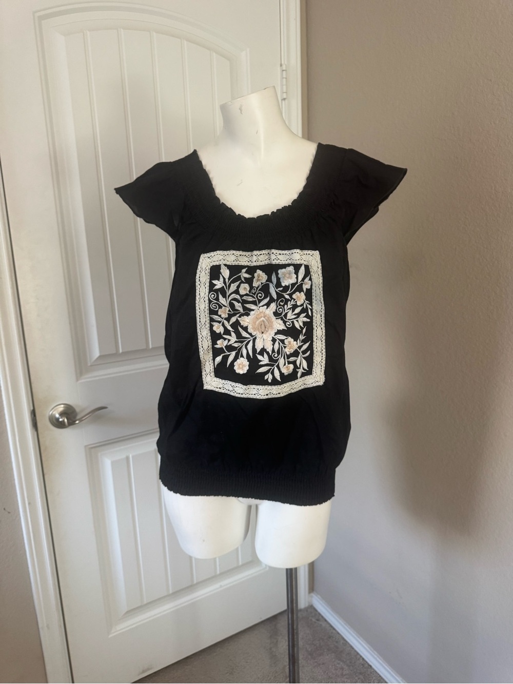 Angie Black Short Sleeve Top with Cream Floral Embroidery